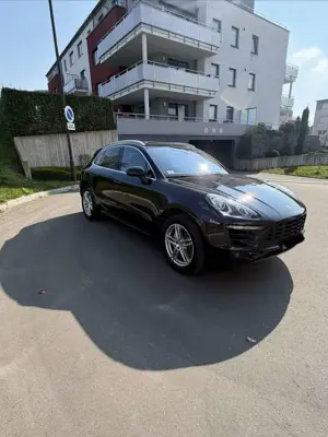 Porsche Macan S /  Approved 03.27 Bild 2