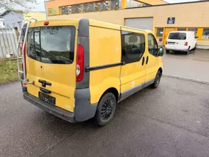 Renault Trafic Kasten L1H1 2,7t TÜV Klima PDC Bild 4