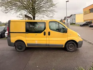 Renault Trafic Kasten L1H1 2,7t TÜV Klima PDC Bild 3