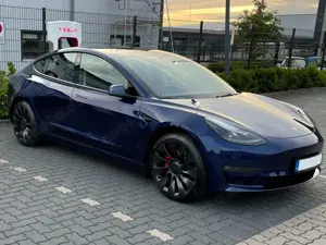 Tesla Model 3 Model 3 Performance, Long Range Dual Motor, Allradantrieb