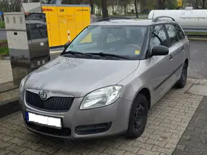 Skoda Fabia Fabia II Combi 1.2 HTP Combi COOL Edition