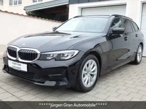 BMW 318 d Touring el.AHK Sitzheiz PDC Navi DAB WLAN