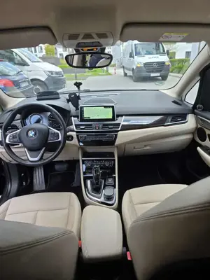 BMW 220 220i Gran Tourer Aut. Luxury Line