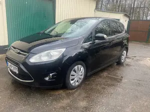 Ford C-Max Titanium