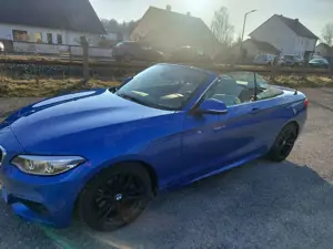 BMW 220 220i Cabrio Aut. M Sport Bild 4