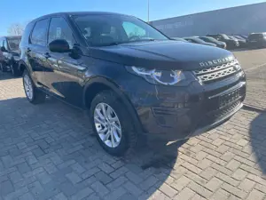 Land Rover Discovery Sport 2,0 TDI Allrad SE AWD Bild 2