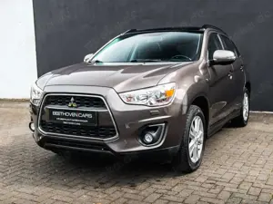 Mitsubishi ASX AUTOMATIK LEDER NAVI  4WD