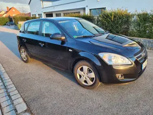 Kia Ceed / cee'd