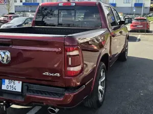 Dodge RAM 1500 Laramie Sport Bild 3