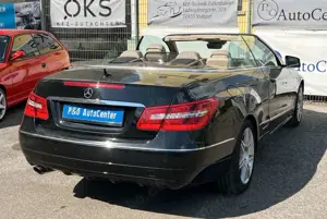 Mercedes-Benz E 250 CGI Cabrio  BE Leder Navi Xenon Bild 4