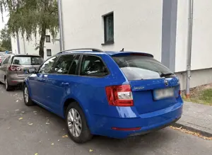 Skoda Octavia Otomatik Style Business ACC Navi Beheizb. Front Bild 5