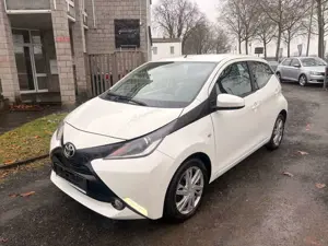 Toyota Others Aygo AYGO x-play touch EU 6. / Klima / 5.Türen
