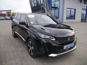 Peugeot 5008 PureTech 130 "GT" LED/Navi/SHZ/7-Sitze