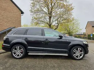 Audi Q7 4,2 V8 fsi quattro