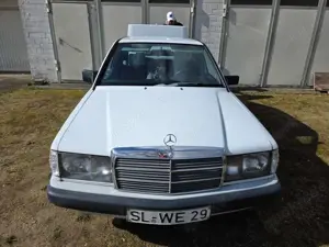 Mercedes-Benz 190 190 D 2.5