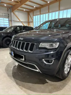 Jeep Grand Cherokee 3.0 CRD Limited Bild 3