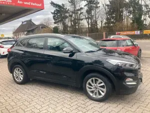 Hyundai TUCSON Trend 2WD*Kamera*Navi*LKAS* Bild 4