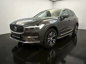 Volvo XC60 T6 ESSENT*PANO*SITZKLIM*STD-HZG*LED*WIDE