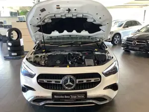 Mercedes-Benz GLA 200 PROGRESSIVE +KAMERA+LED+TOTW.+PANO.-DACH Bild 4