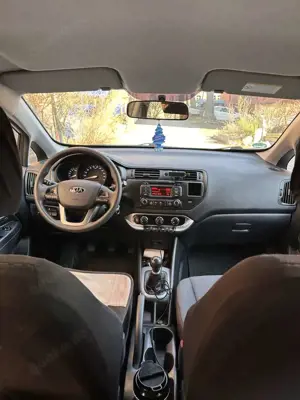 Kia Rio Motion