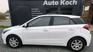 Hyundai i20 Trend SHZ PDC LM