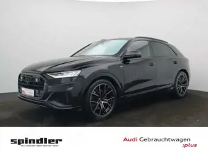 Audi Q8 S-Line competition+ 55TFSI quattro/ Pano, BO