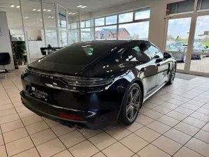 Porsche Panamera 4 E-Hybrid Platinum Edition Inno/HeadUp Bild 4