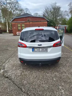 Ford S-Max 2.0 TDCi DPF Aut. Trend Bild 3