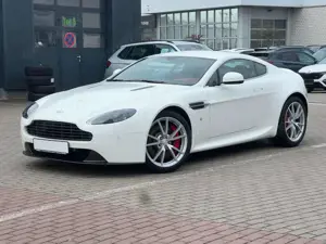 Aston Martin V8 Coupe*RFK nur 18TKM