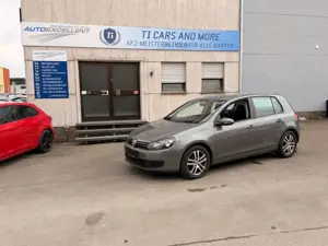 Volkswagen Golf VI Trendline TÜV Gewährleistung Scheckeft