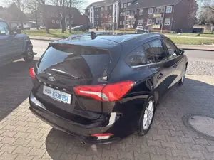 Ford Focus Turnier Cool  Connect Bild 5