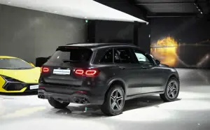 Mercedes-Benz GLC 43 AMG 4Matic*ABGAS.PERF*SPORTSITZE*LUFTFED* Bild 3