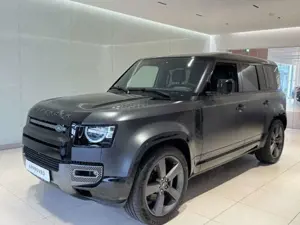 Land Rover Defender 110 P525 V8 Carpathian Edition AHK HUD