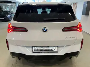 BMW X3 40d xDrive M Sport Pro 20'' IconGl Pano AHK StHz D Bild 4