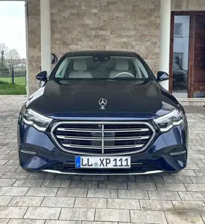 Mercedes-Benz E 200 4Matic 9G-TRONIC