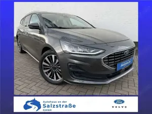 Ford Focus Titanium 125PS*LED*WiPa*RFK*ACC*BLIS*Apple