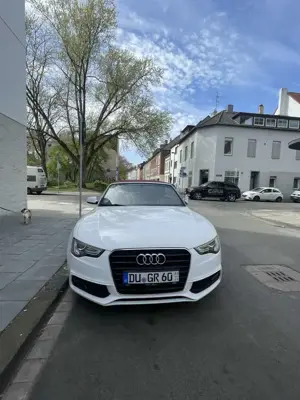 Audi A5 Cabrio 2.0 TDI DPF multitronic Bild 5