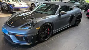 Porsche 718 Spyder 718 Spyder RS, Weissach, Lift, Bose wie neu nur 800 km