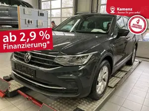 Volkswagen Tiguan TSI Life LED CarPlay ACC PDC SH 18"