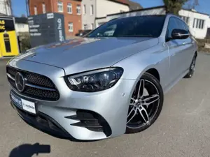 Mercedes-Benz E 220 E220 d AMG VirtuCock AHK PANO Night Paket ACC