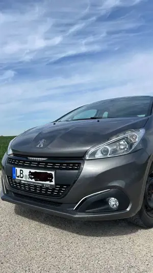 Peugeot 208 208 PureTech | 8fach | Panodach | klimaautomatik Bild 2