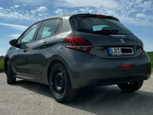 Peugeot 208 208 PureTech | 8fach | Panodach | klimaautomatik Bild 3