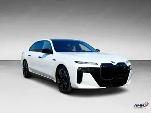 BMW 760 xDrive M-Sport BW laser Sky Lounge TV