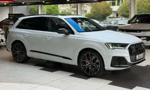 Audi SQ7 4.0 TFSI qu.*Pano*HuD*Laser*StHzg*Massage Bild 5