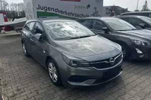 Opel Astra Sports Tourer 1.5 K Edition 1. Hand Navi PDC