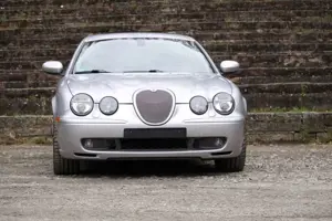 Jaguar S-Type R der Beste auf dem Markt 3 Jahre Garantie
