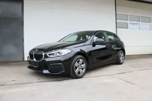 BMW 118 d Automatik*Advantage*Navi.*LED*(PDC)*