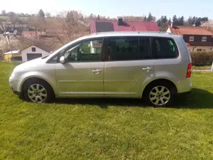Volkswagen Touran Touran 2.0 TDI DSG Highline