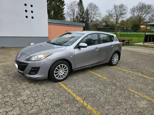 Mazda 3 3 Fließheck 1.6L Benzin, Navi, AHK