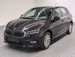 Skoda Fabia LED/Smart-Link/SHZ/Kam/Keyl./Tempom./15-LM